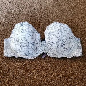 Victoria's Secret White Bra with Lace and Underwire